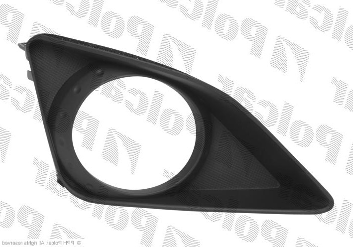 Решітка (противотуманки) в бампер права Toyota Corolla e14 / e15 2007-2010