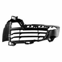 Решітка в бампері ліва BMW X5 F15 (БМВ Х5 Ф15) 2013-2019 51117303081