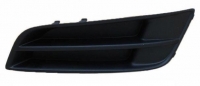 Заглушка противотуманки в бампер ліва Toyota Corolla e12 2005-2007