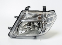 Фара ліва електро Nissan Patfinder / Navara с 2010