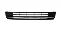 Решітка в бампер VW Passat B8 (Фольксваген Пассат Б8) USA 2016-2019 561853671HRYP