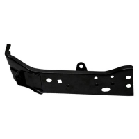 Кріплення крила переднього лівого Mazda 3 (Мазда 3) 2013-2020 B45A-52-240
