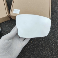 Вкладиш дзеркала (дзеркальний елемент) правого VW Passat B7 / B8 / Beetle / Jetta 6 / Scirocco USA Америка