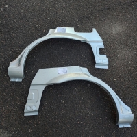 Арка задня права Mazda 323  BJ 1998 - 2003 седан